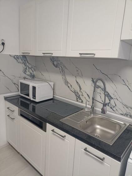 Prima inchirere: Apartament 1 camera, cu loc de parcare, zona semicentrala - 3