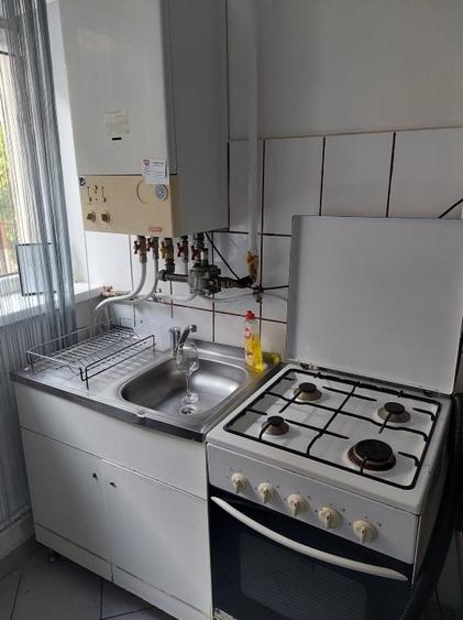 Proprietar, vând apartament cu doua camere în zona Vitan Mall, preț 60.000 euro - 7