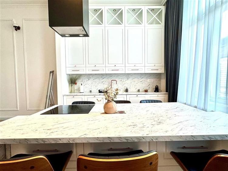 Apartament 3 camere | Ultrafinisat | Strada Republicii - 5