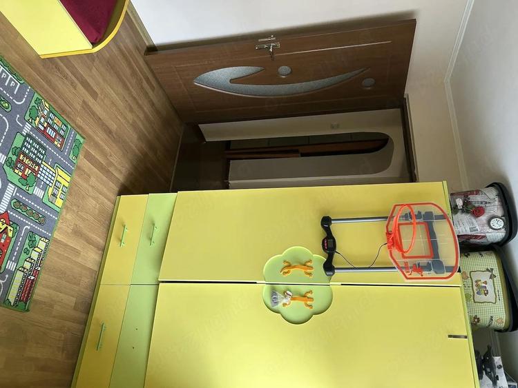 Apartament decomandat 2 camere, ultracentral ( la pia?a ) - 3