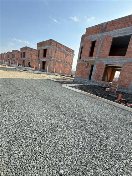 Vila Individuala Domnesti - Fortului - 4 camere- Toate Utilitatile Teren 430 mp - 9