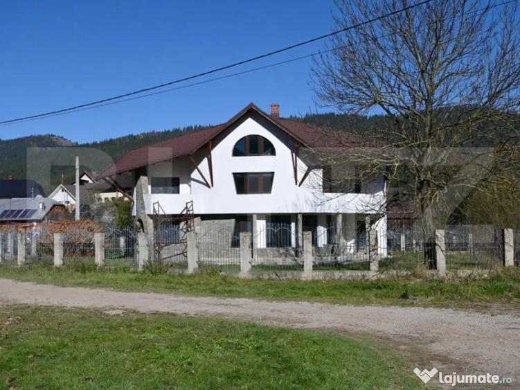 Oportunitate unica in Campulung Moldovenesc Casa visur - 1