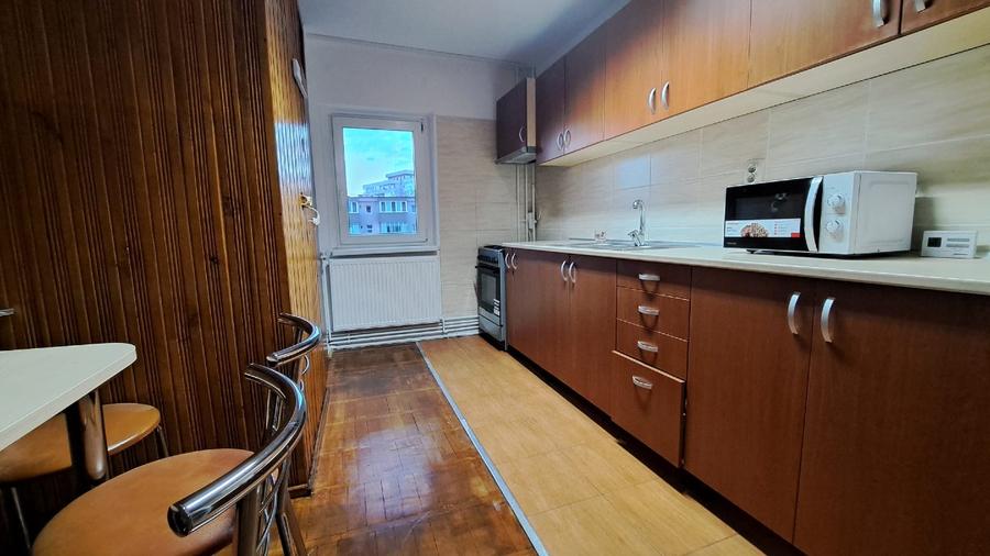 inchiriere apartament 4 camere zona plopilor cluj napoca - 1