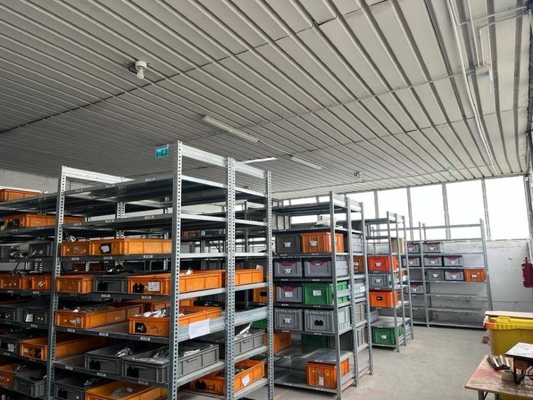 Societate comerciala inchiriaza hala si showroom pentru productie, depozitare. - 3