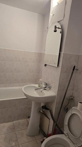 Proprietar,inchiriez apartament doua camere ,decomandat,Timi?oara - 2