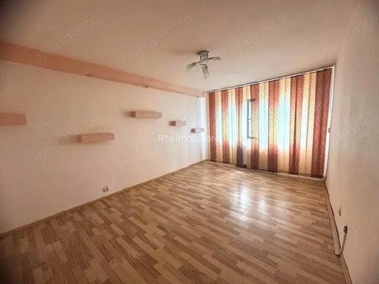 Apartament 3 cam 71 mp decomandat EcTeodoroiu langa Inspectoratul Scolar