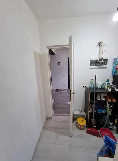 A 35 Proprietarul vinde casa amenajata ,mobilata ,utilata ,nou , Margineni Bacau, 90 mp cu teren - 13