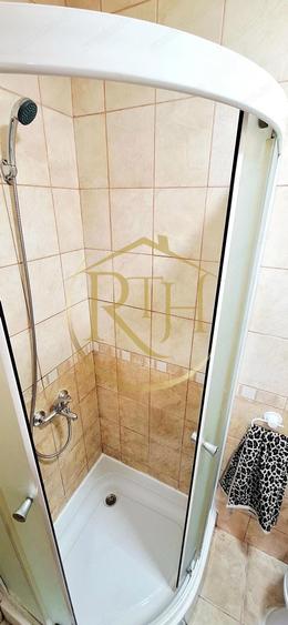 Inchiriez garsoniera,centrala proprie,zona Girocului, str. Salcamilor - 7