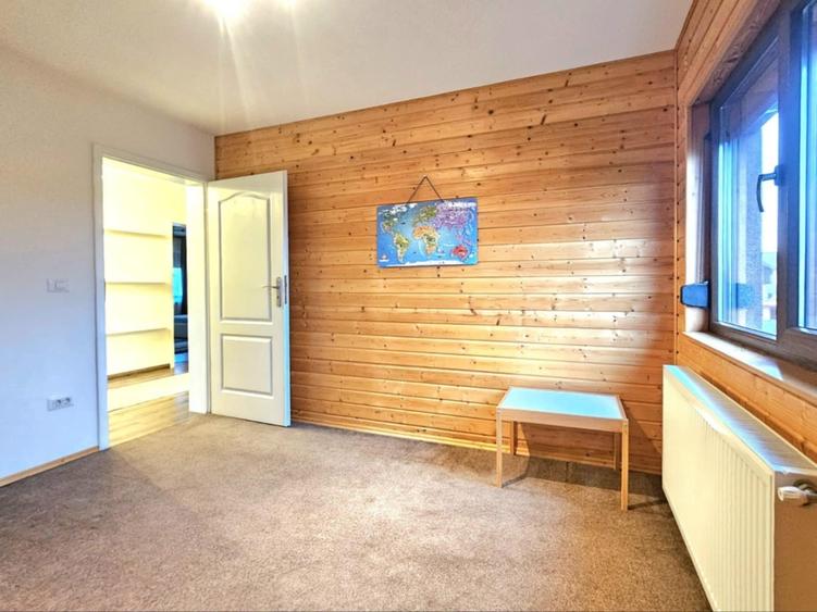 Casă eficientă energetic in Domnești – 5 camere, 3 bai -180 mp utili + garaj. - 13