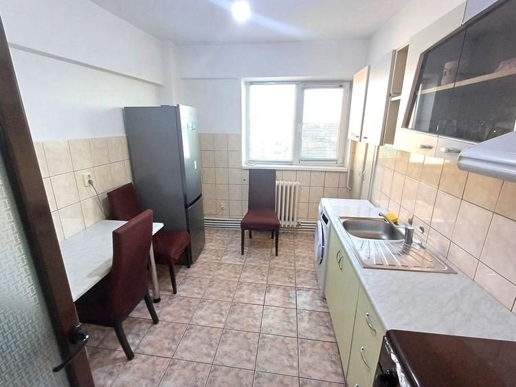 Vanzare 3 camere-Imobiliare MAXICONFORT - 6
