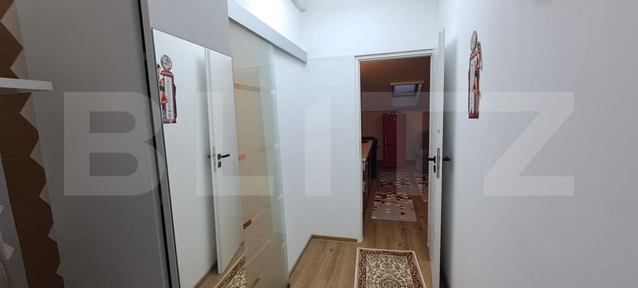 Apartament la mansarda, cu 3 camere, 60 de mp, in zona Teilor, parcare cu CF - 12