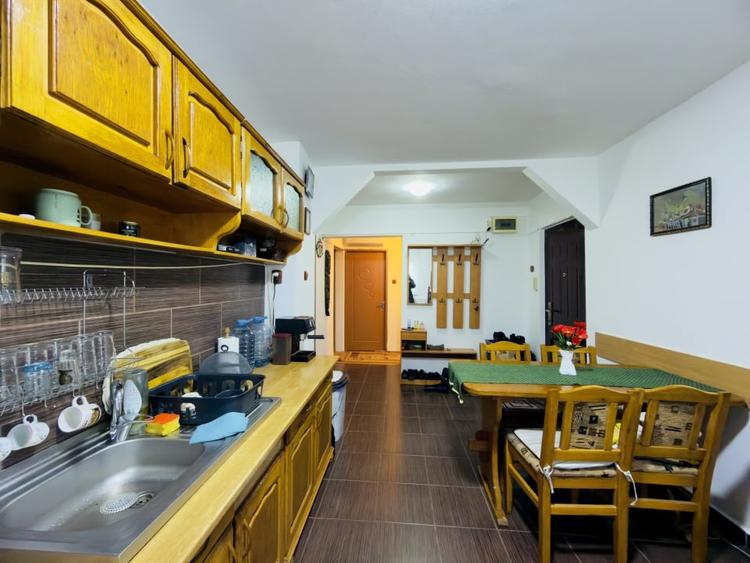 Apartament 4 camere, decomandat, etaj 2, 78mp in Bucovina - 4