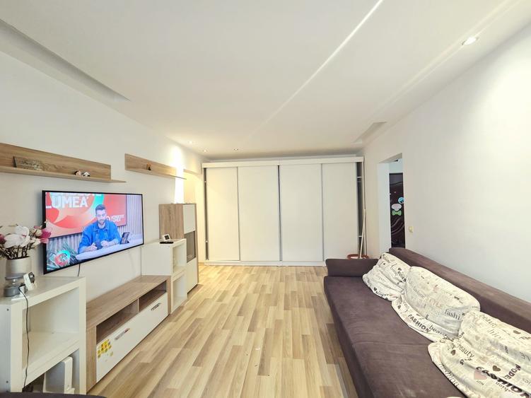 Apartament renovat mobilat si utilat etaj 2 - 3