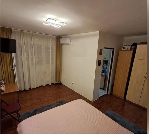 Basarabia, Nicolae Sebe, garsoniera, bloc mixt - 4