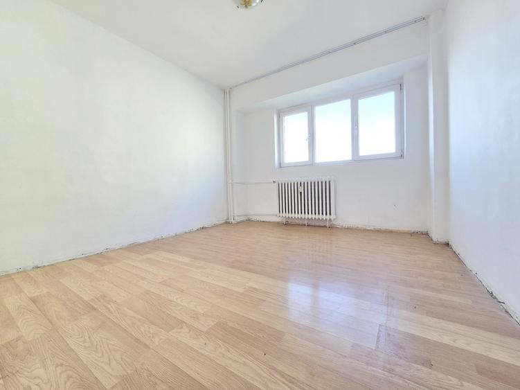 Lacul Tei - Parcul Circului, bloc 1979 - 4