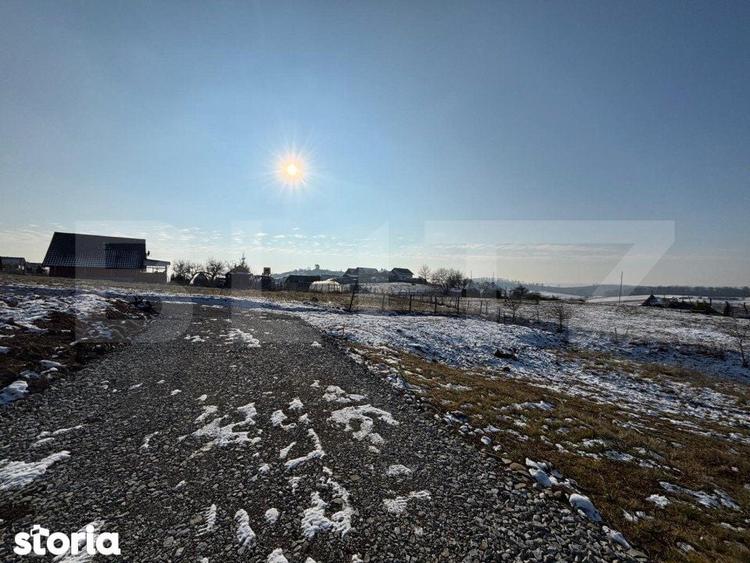 Teren intravilan de vanzare, 500 mp, zona Leoni - 1