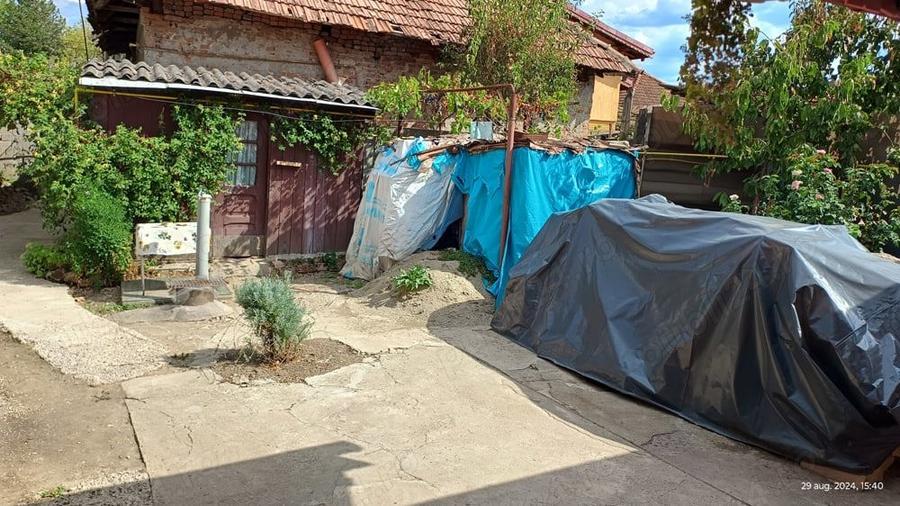 Vind casa in TgJiu zona central - 2