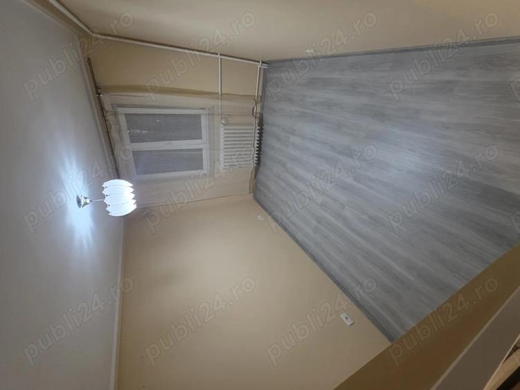 Se vinde garsoniera 12 m2 zona burujeni la etajul 4 - 6