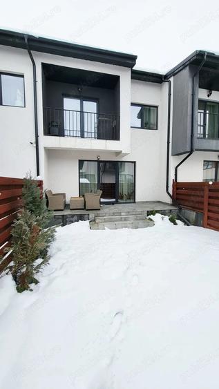 Casa in?iruita de VANZARE - 1