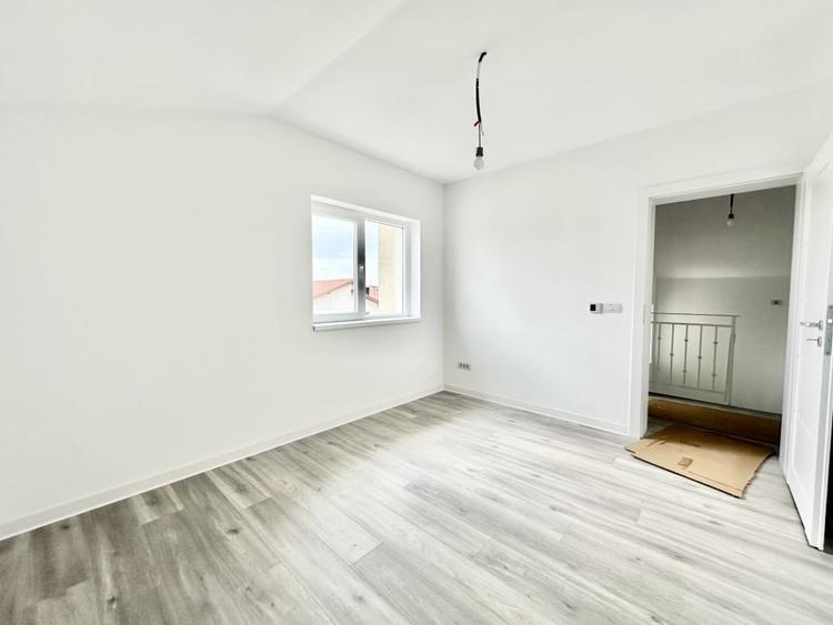 Casa individuala cu 5 camere si teren de 600mp - Mosnita Noua - 10