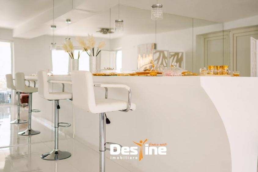 Casa sustenabila 196 mp cu design futurist, in natura, mobilata utilata BARNOVA - 6