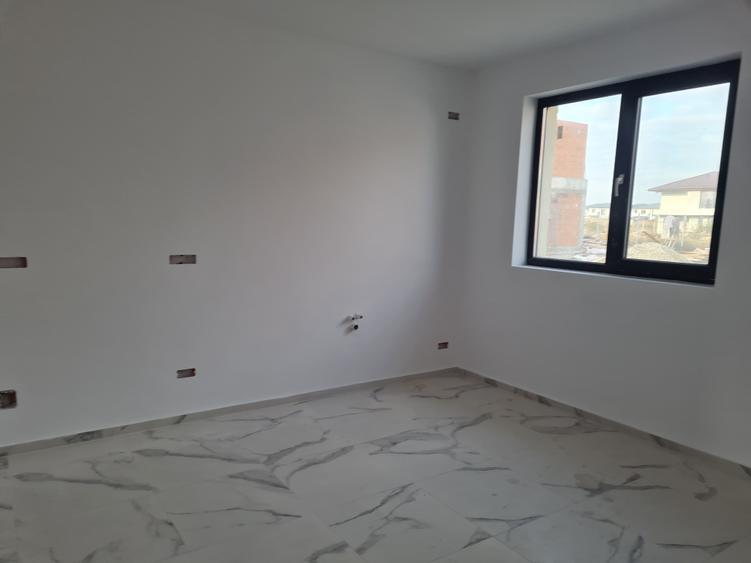 Locuinta cuplata ,tip duplex P+1+M,Sd190mp,Su145mp,4 camere,  "vanzare "la alb"! - 7