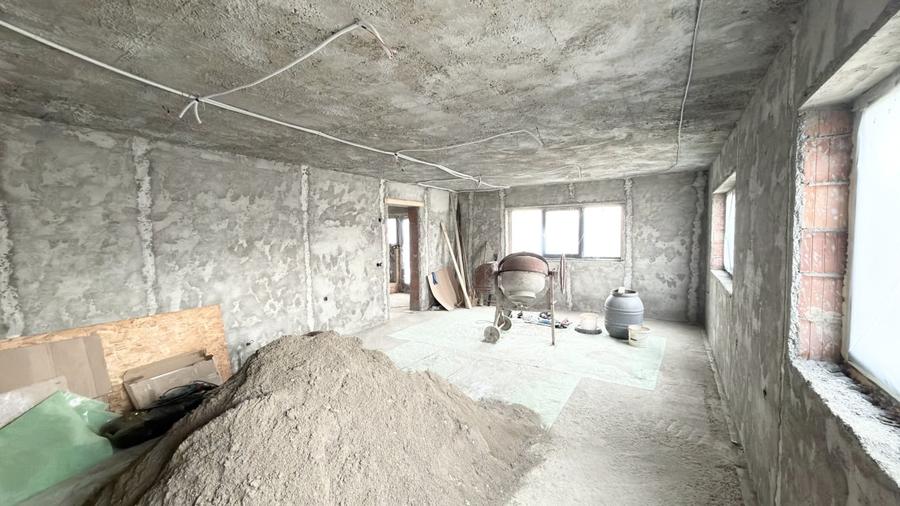 Casa de vanzare la rosu | 180 mp | 710 mp teren | Blaj - 8