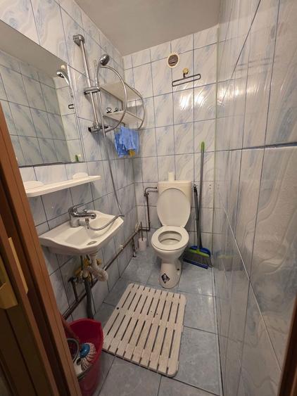 Garsoniera, de vanzare, in 7 noiembrie (23mp) - 2