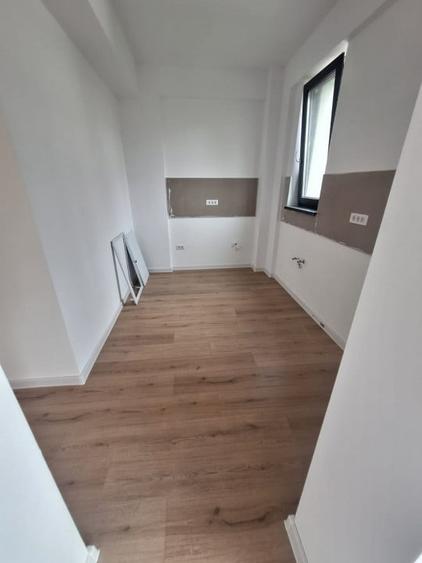 Tomis III , spatii IDEAL BIROURI, 2 camere, curte, constructie 2023 - 3