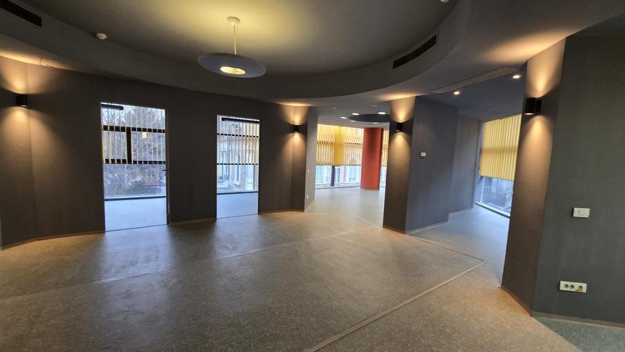 De inchiriat spatiu de birouri zona Universitate - 11