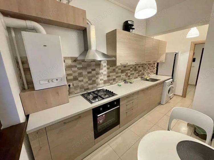 De inchiriat apartament 2 camere Pia?a Sudului - 4