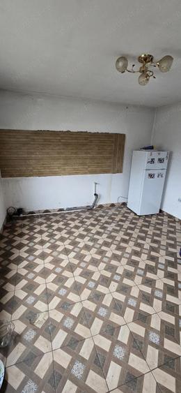 Casa + teren de vanzare - 3