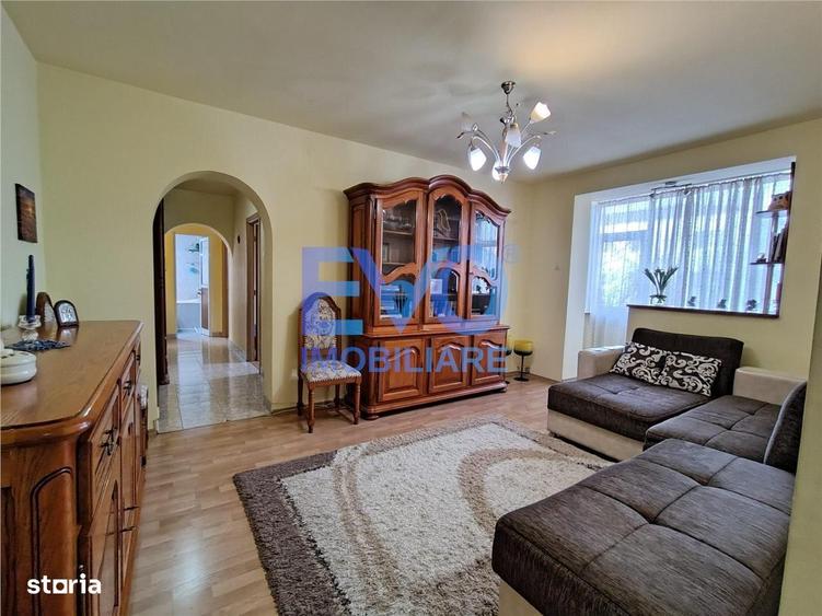 Apartament 4 camere,2 bai,3 balcoane,83MP, mobilat,Tatarasi - 11