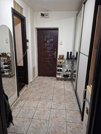 PROPRIETAR vand/schimb garsoniera Nerva Traian Carlova bloc reabilitat - 8