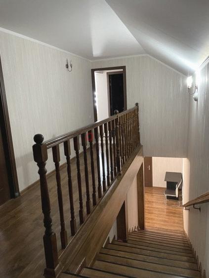 Vila de Vis în Domnești – Spațiu Generos și Confort Premium! - 15