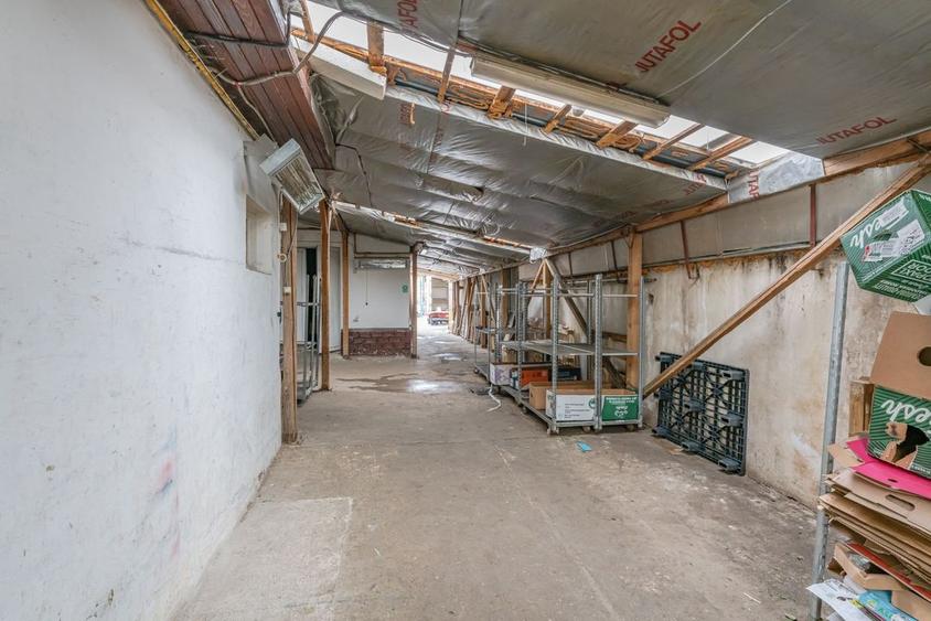 CASA BARTOLOMEU- sediu firma/ comercial/ servicii- zona circulata - 11