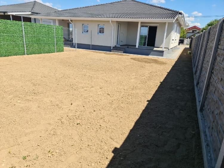 SAG,,2 case de vanzare,duplex - 6