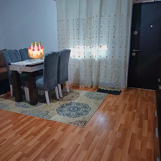 Apartament cu 2 camere semidecomandat, mobilat în Vișan