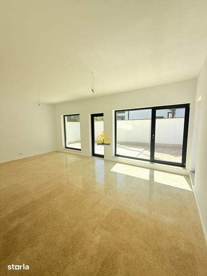 Casă cu 4 camere cu Teren 229 Mp în Central