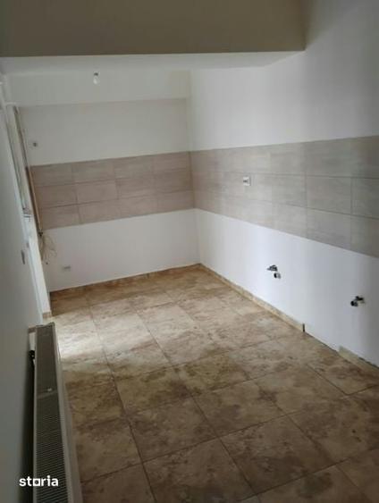 Apartament cu 2 camere în Scăești