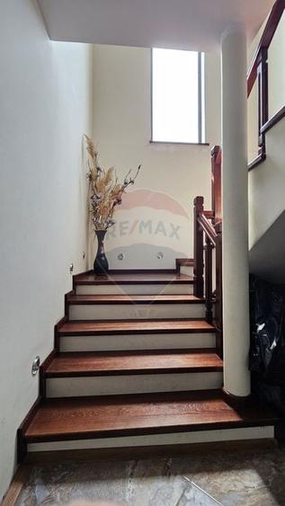 Casă / Vilă cu 6 camere de vânzare in Hânțești, Suceava - 31
