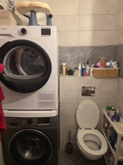Apartament cu 2 camere semidecomandat, mobilat în Prelungirea Ghencea