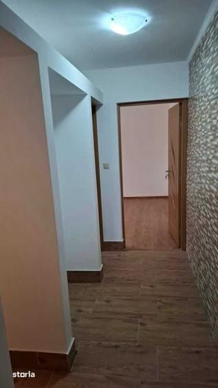 Apartament cu 2 camere în Micro 15