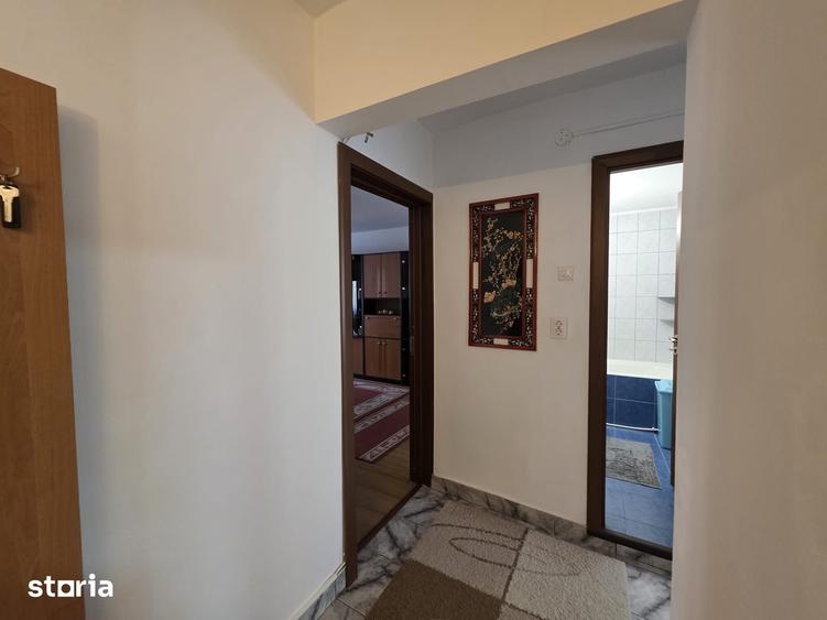 Apartament cu 2 camere decomandat în Gojdu
