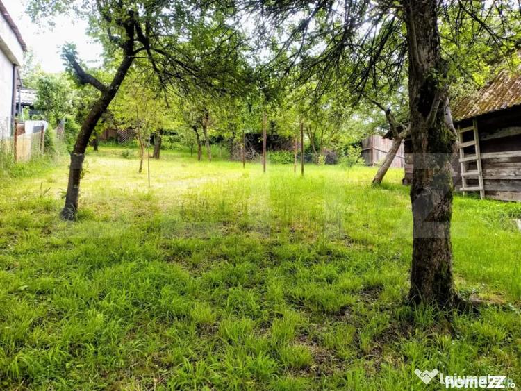 Casă cu 5 camere cu Teren 843 Mp în Schei