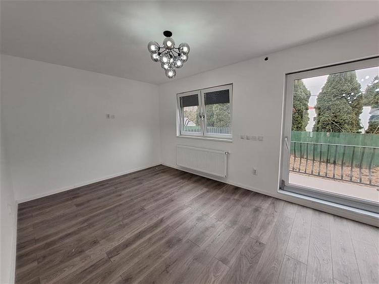 Duplex cu 4 camere cu Teren 520 Mp în 9 Mai