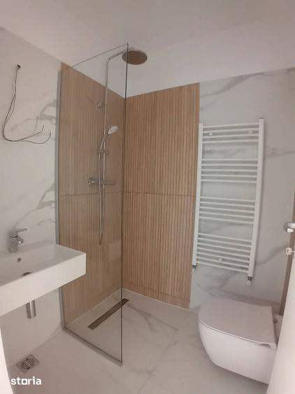 Apartament cu 3 camere în 13 Septembrie