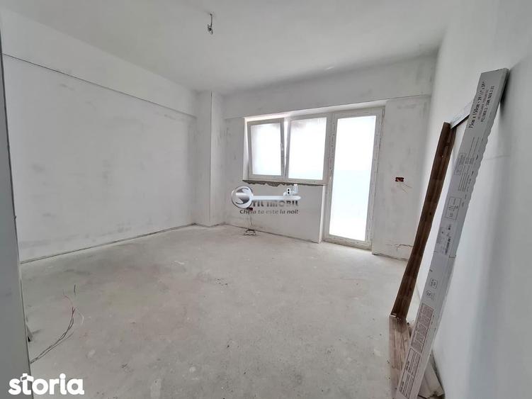 Apartament cu 3 camere decomandat în Galata