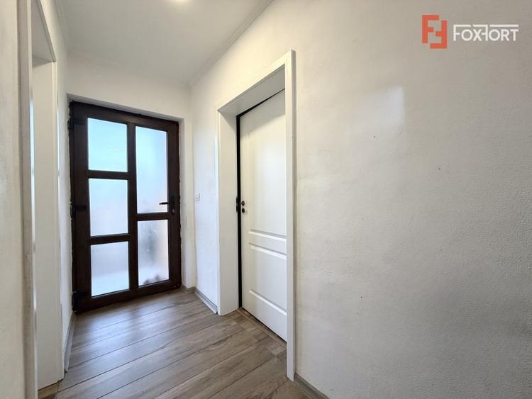 Duplex cu 5 camere cu Garaj în Sânandrei