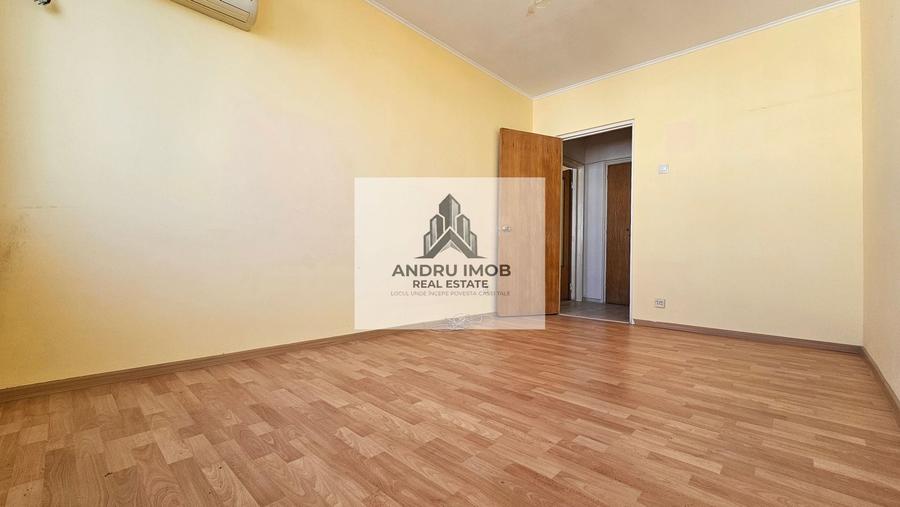 Apartament cu 2 camere decomandat în Tineretului